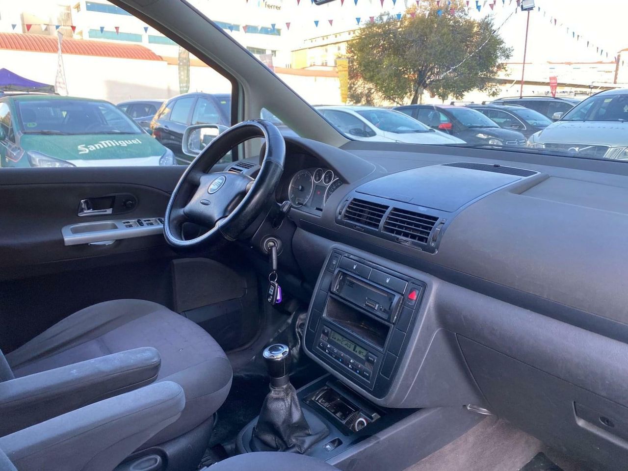 SEAT ALHAMBRA 1.9 115CV - Foto 12