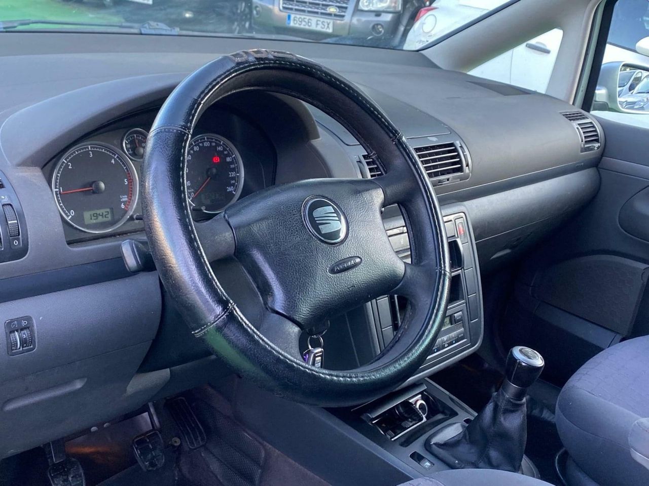 SEAT ALHAMBRA 1.9 115CV - Foto 8