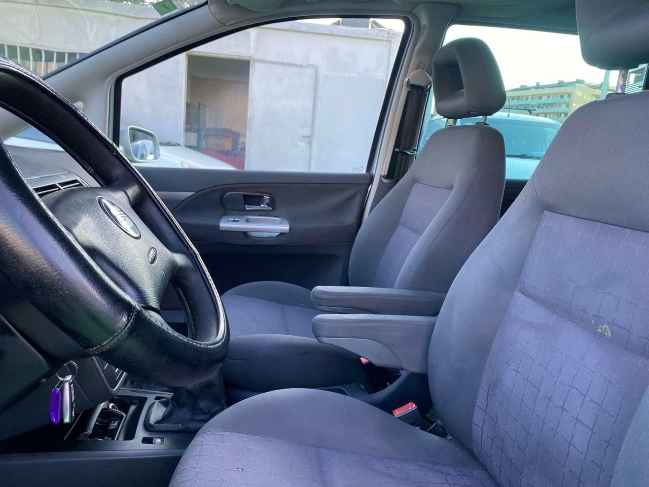 SEAT ALHAMBRA 1.9 115CV - Foto 30