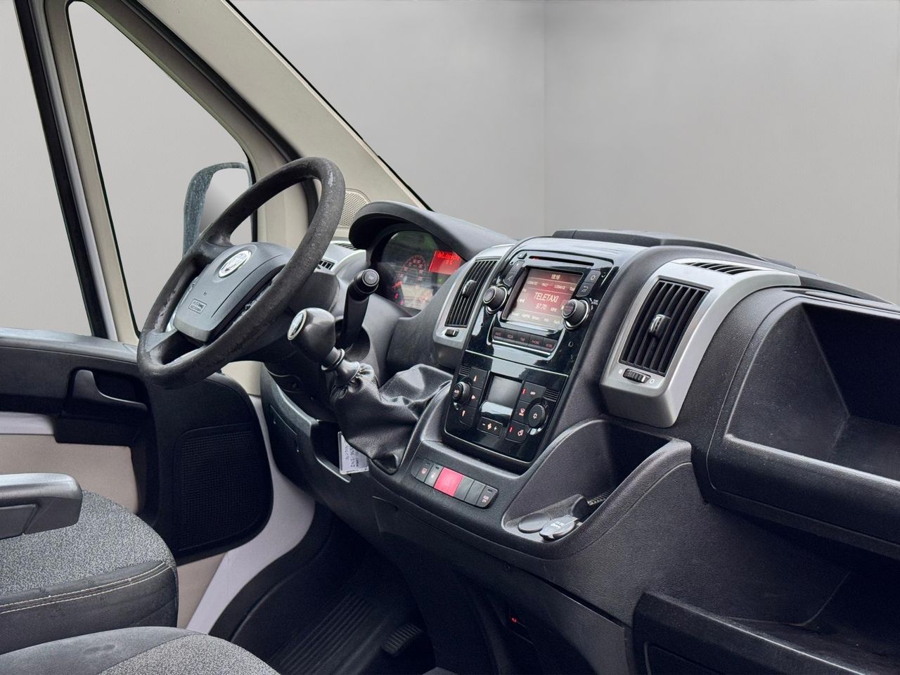 Fiat Ducato Panorama Medio Techo Alto 2.3 Multijet 130 - Foto 11