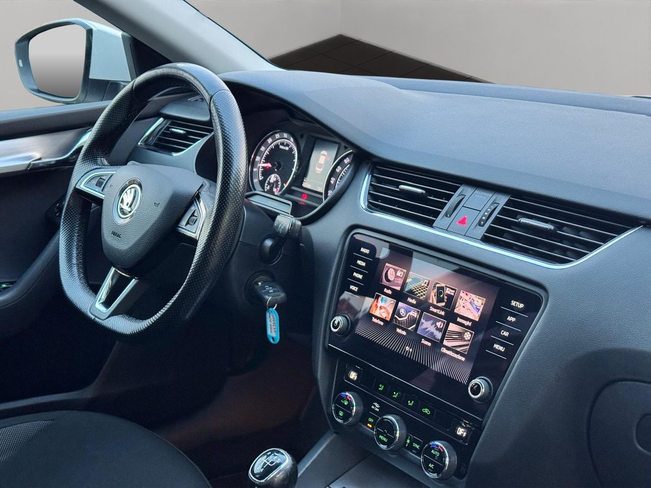 Skoda Octavia 1.6 TDI 85KW 115CV Ambition - Foto 10