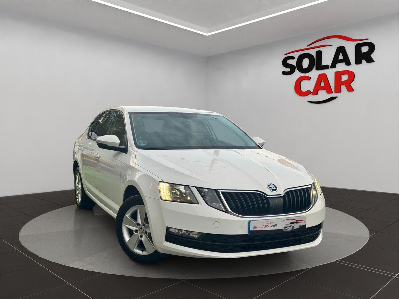 Skoda Octavia 1.6 TDI 85KW 115CV Ambition - Foto 4