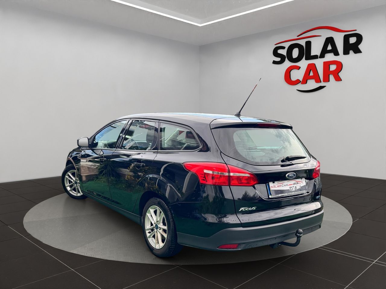 Ford Focus Sportbreak Business 1.0 EcoBoost 92 kW (125 CV) Auto-Start-Stop - Foto 23