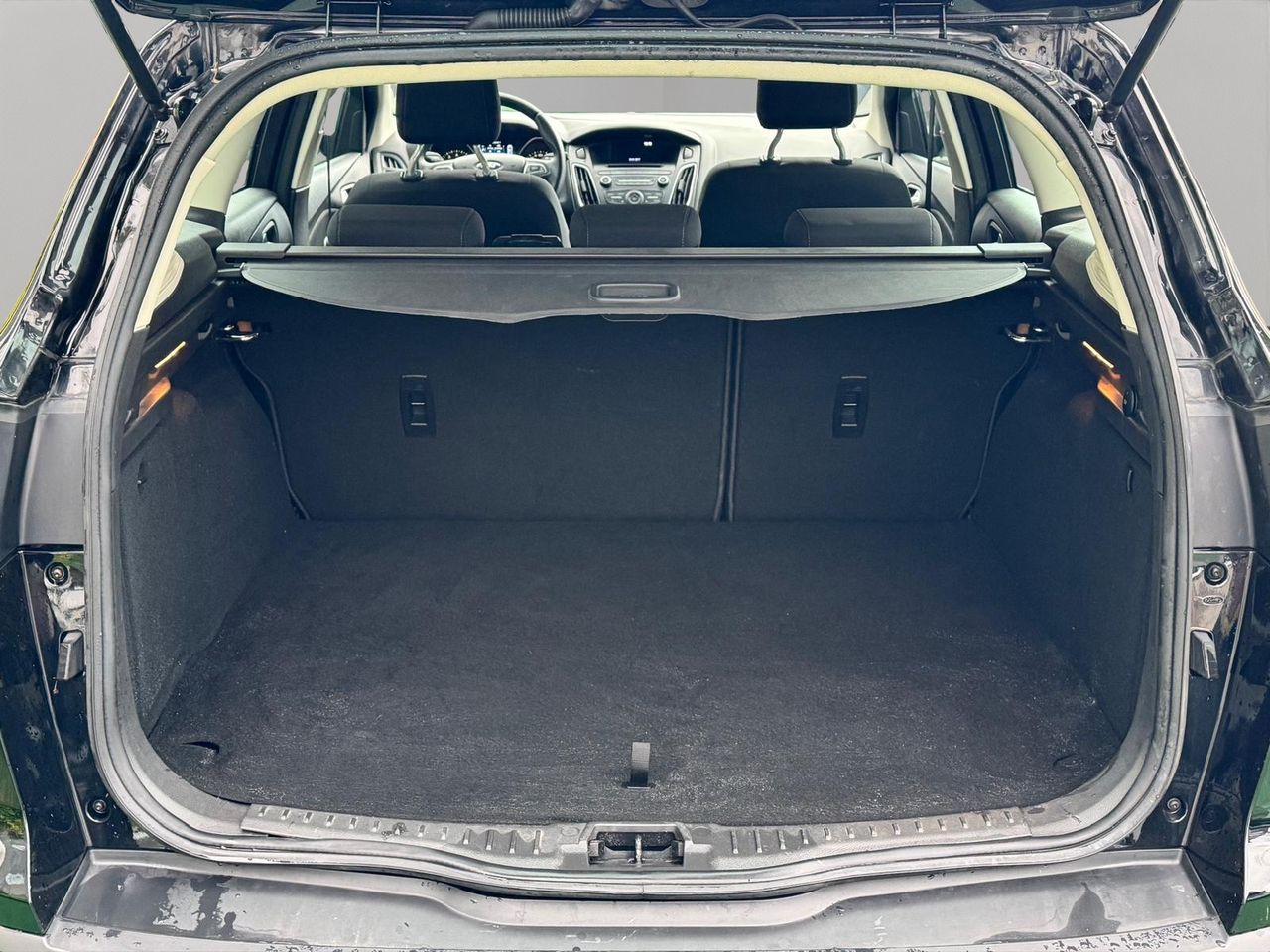 Ford Focus Sportbreak Business 1.0 EcoBoost 92 kW (125 CV) Auto-Start-Stop - Foto 24