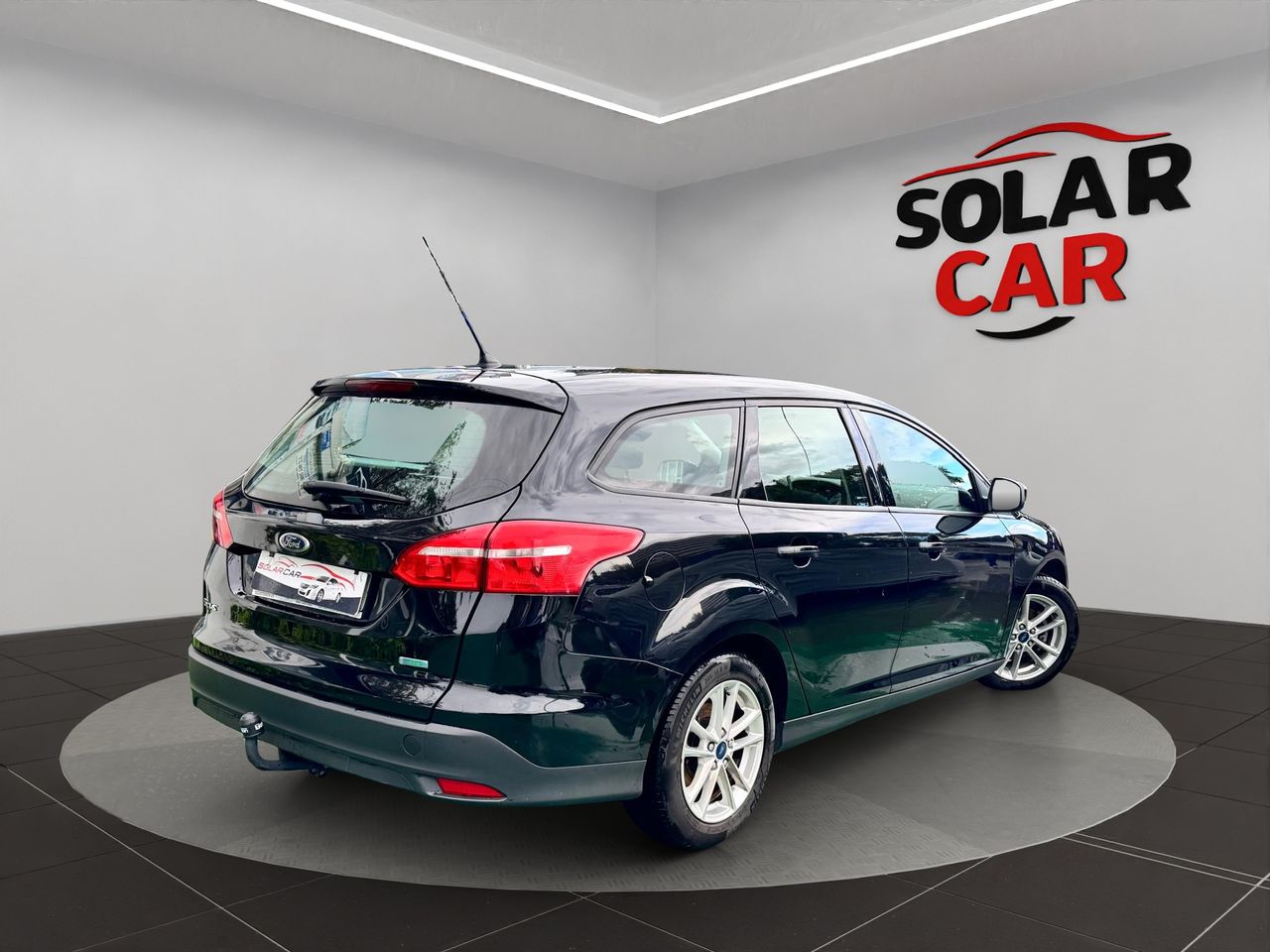 Ford Focus Sportbreak Business 1.0 EcoBoost 92 kW (125 CV) Auto-Start-Stop - Foto 22