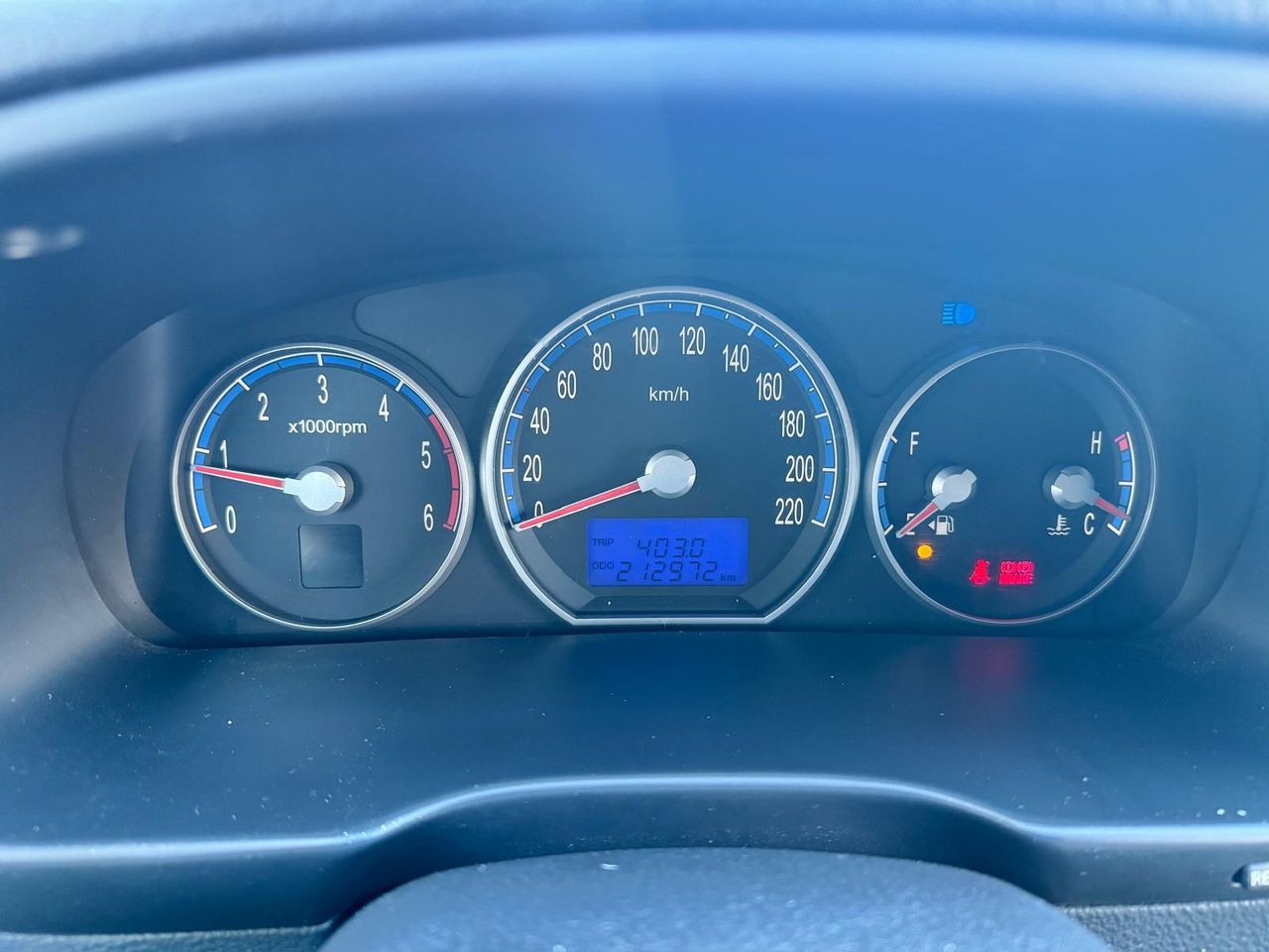 Hyundai Santa Fe HYUNDAI Santa Fe 2.2 CRDi VGT Style 5 plazas - Foto 16