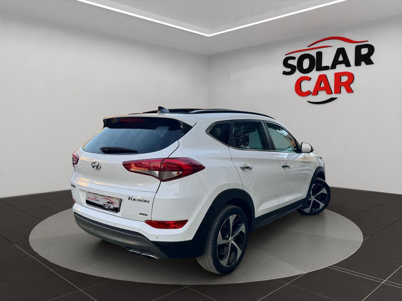 Hyundai Tucson 2.0 CRDi 100 kW (136 CV) 4x4 Go Sky Aut. - Foto 27
