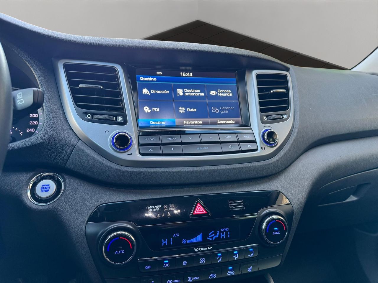Hyundai Tucson 2.0 CRDi 100 kW (136 CV) 4x4 Go Sky Aut. - Foto 15