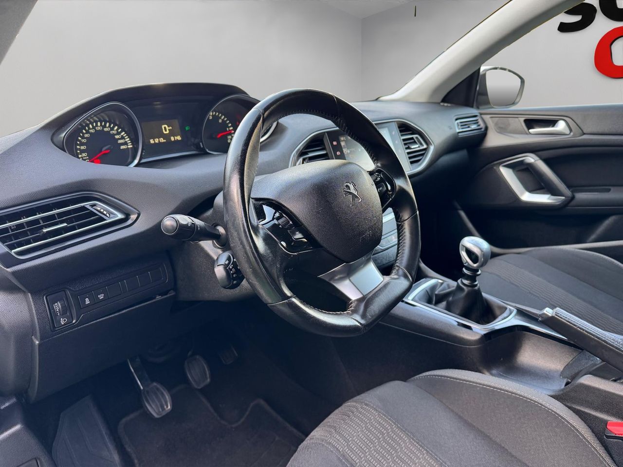 Peugeot 308 5p Style 1.6 BlueHDi 120 - Foto 8