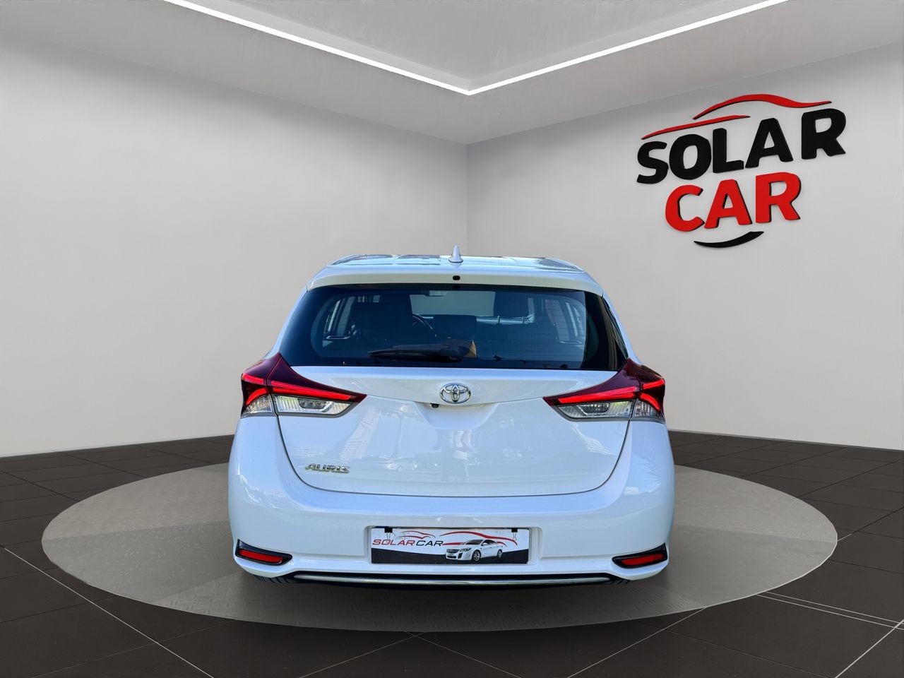 Toyota Auris 1.4 90D Active - Foto 26