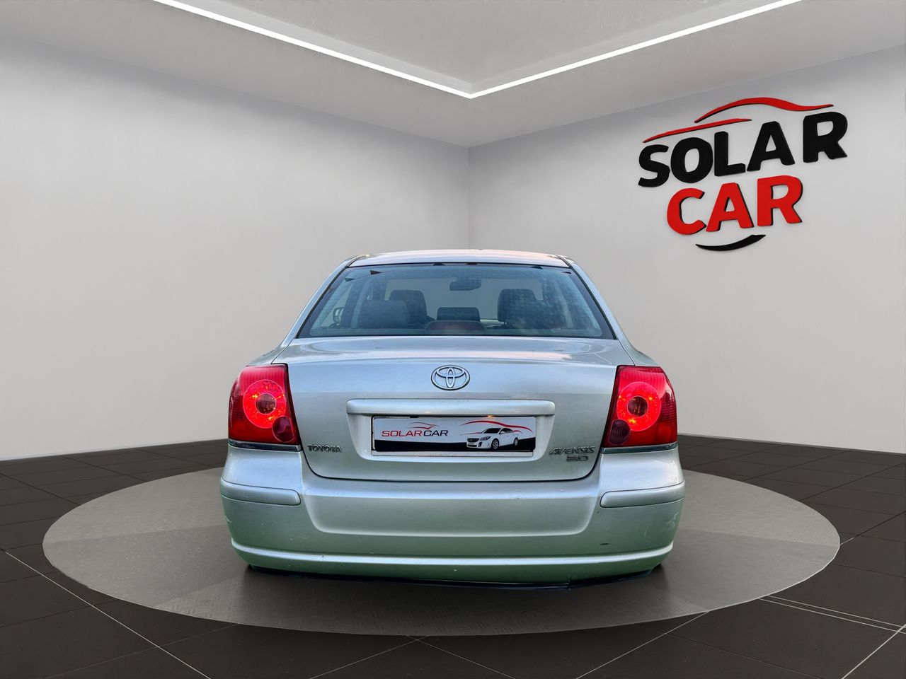 Toyota Avensis 2.0 116CV - Foto 24