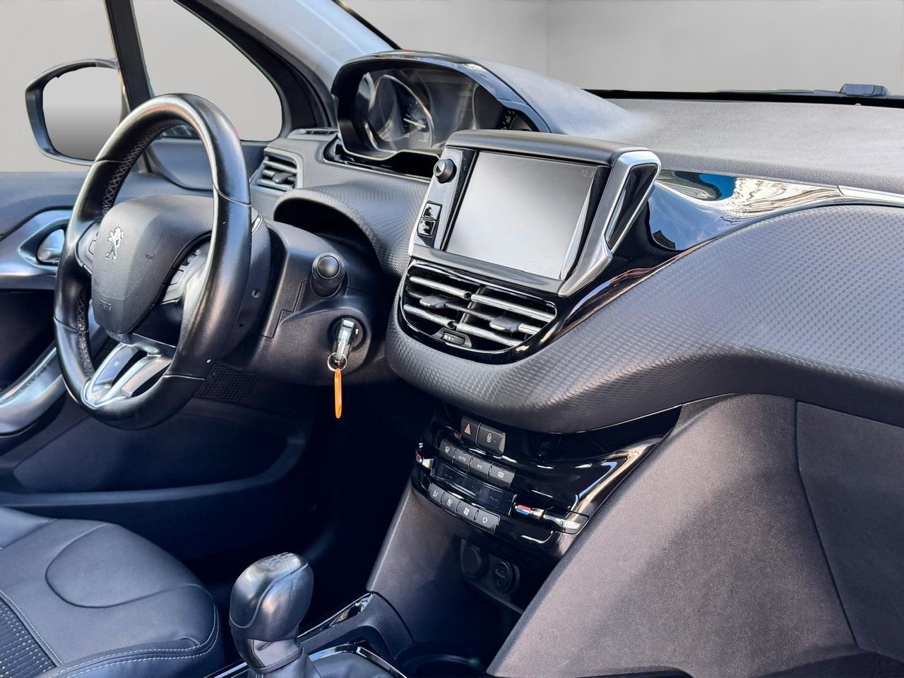 Peugeot 2008 ALL BLUEHDI 100 - Foto 10