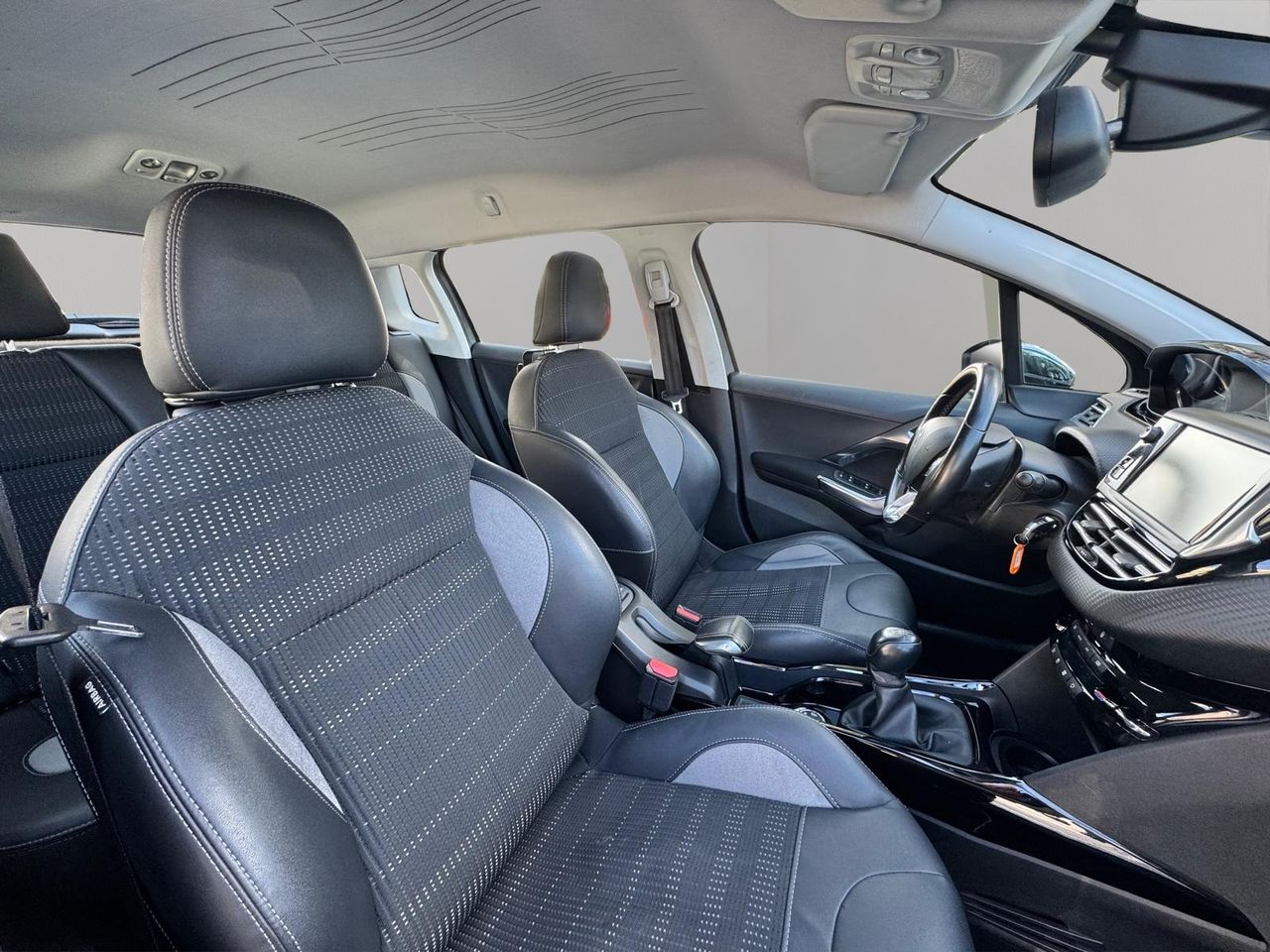 Peugeot 2008 ALL BLUEHDI 100 - Foto 12