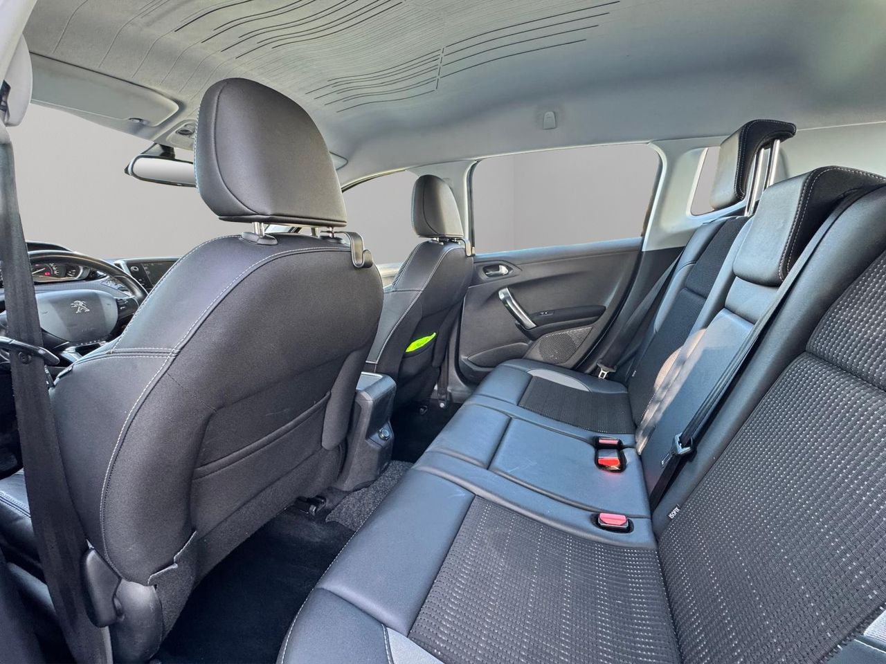 Peugeot 2008 ALL BLUEHDI 100 - Foto 22