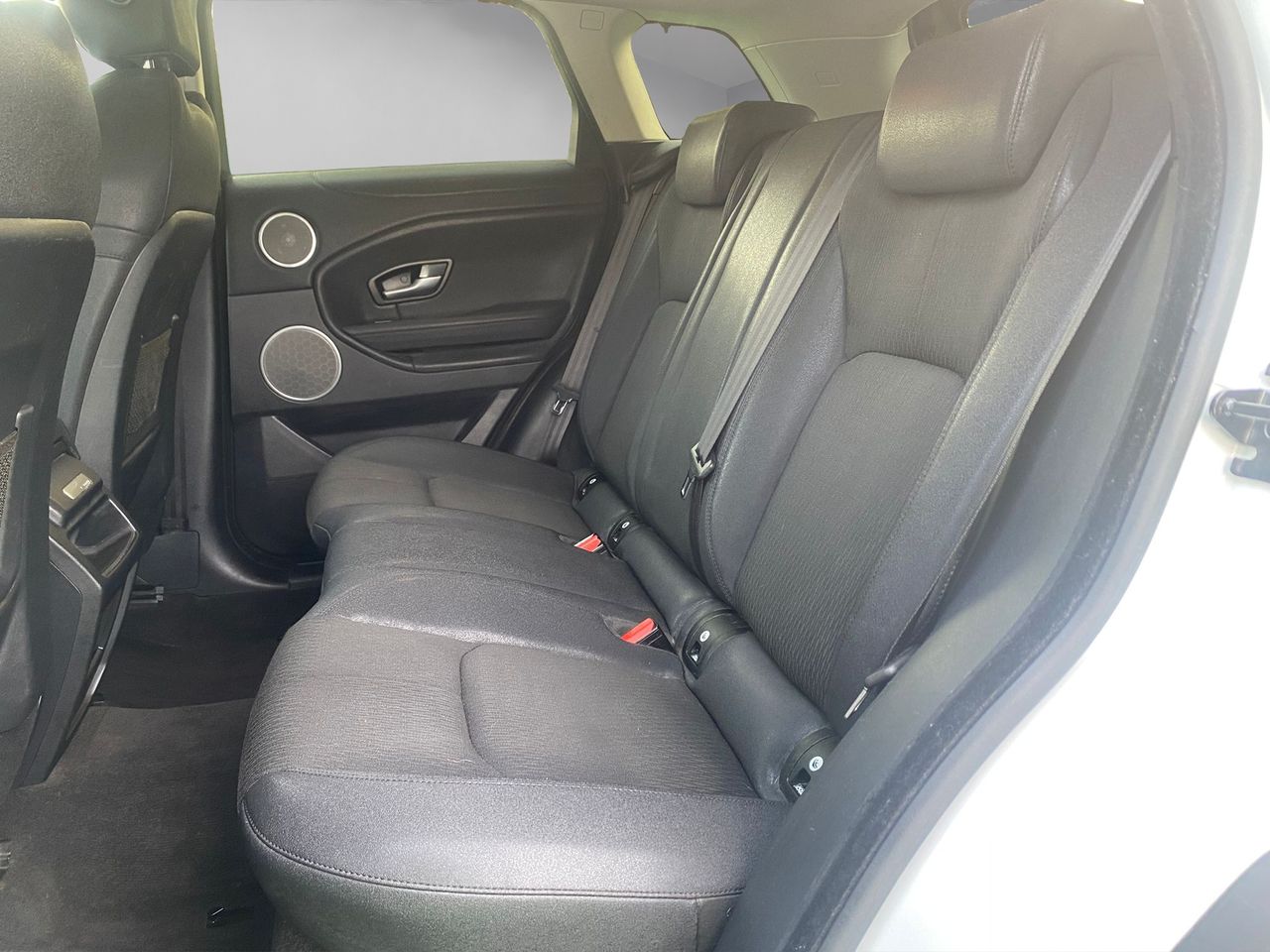 Land-Rover Range Rover Evoque 2.0L eD4 Diesel 110kW 150CV 4x2 Pure - Foto 19