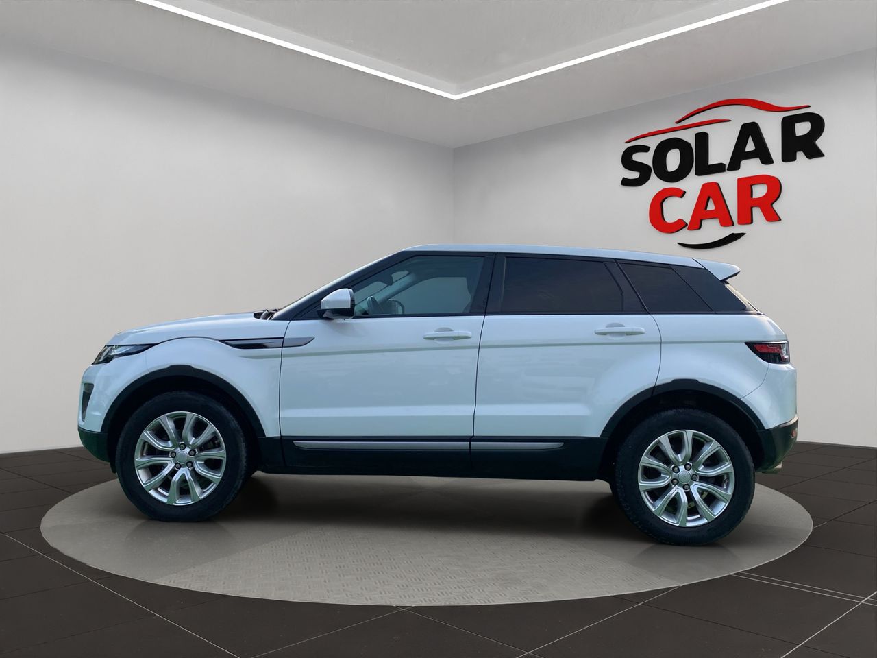 Land-Rover Range Rover Evoque 2.0L eD4 Diesel 110kW 150CV 4x2 Pure - Foto 6