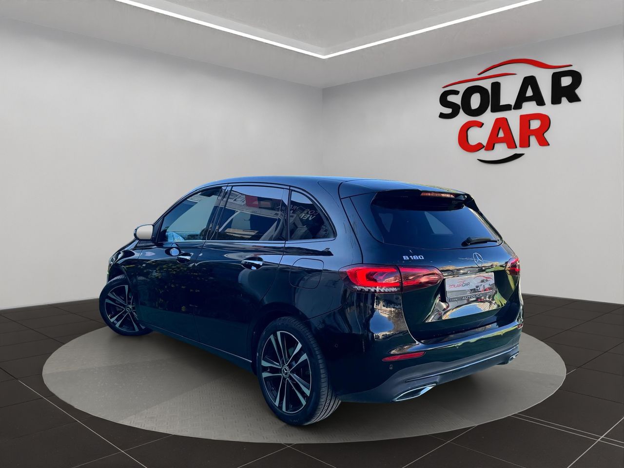 Mercedes Clase B B180 1.4 136 - Foto 29