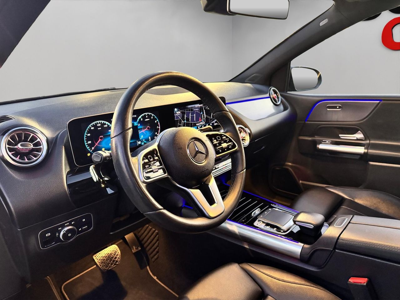 Mercedes Clase B B180 1.4 136 - Foto 8