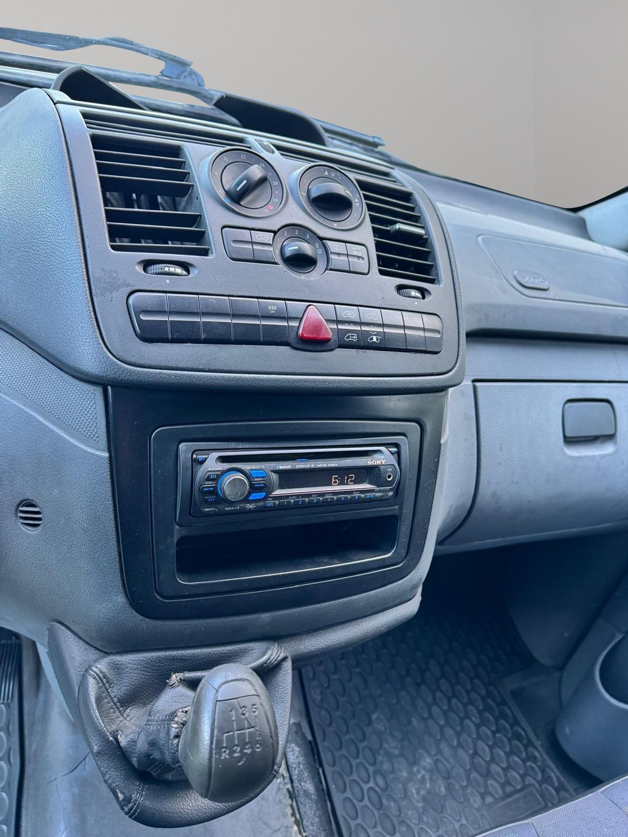 Mercedes Vito 111CDI - Foto 15