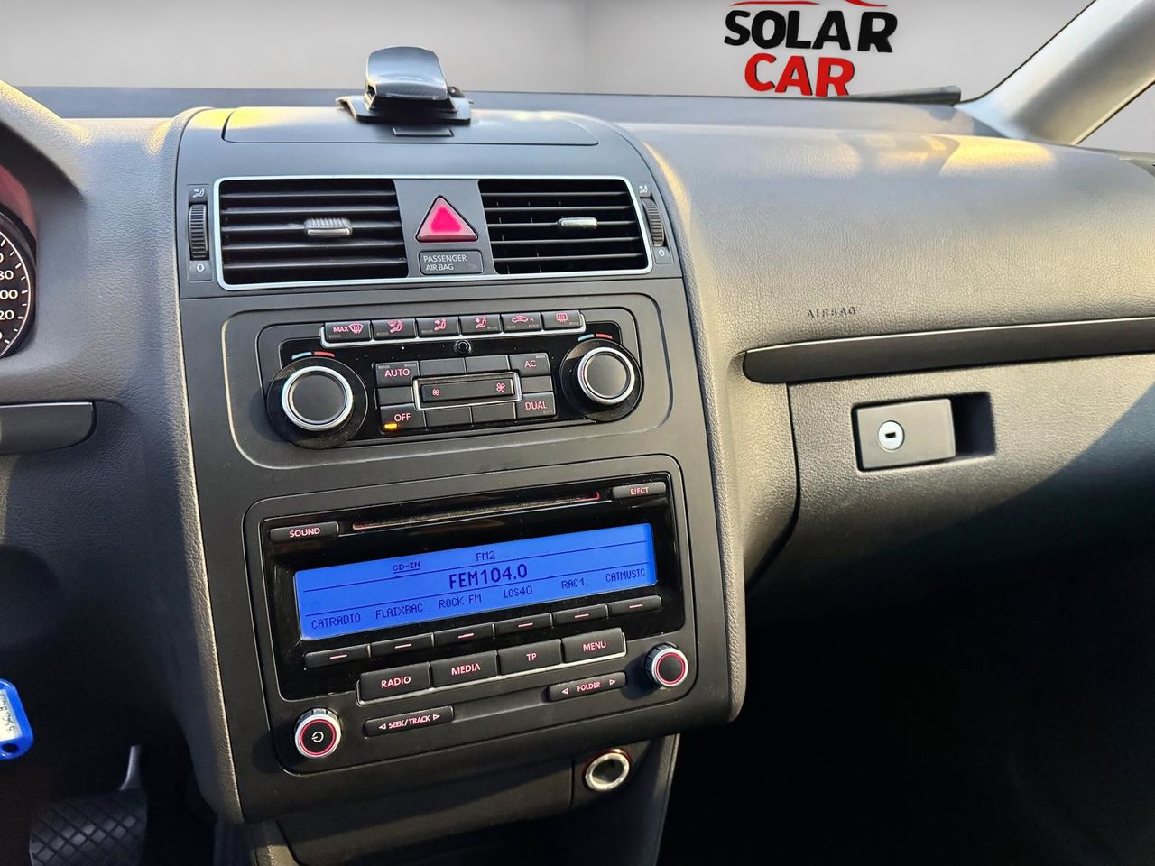 Volkswagen Touran Edition 1.6 TDI 105 CV DSG 7 vel. - Foto 14