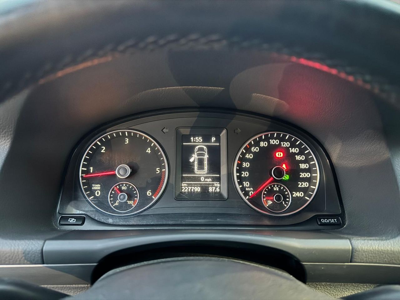 Volkswagen Touran Edition 1.6 TDI 105 CV DSG 7 vel. - Foto 17