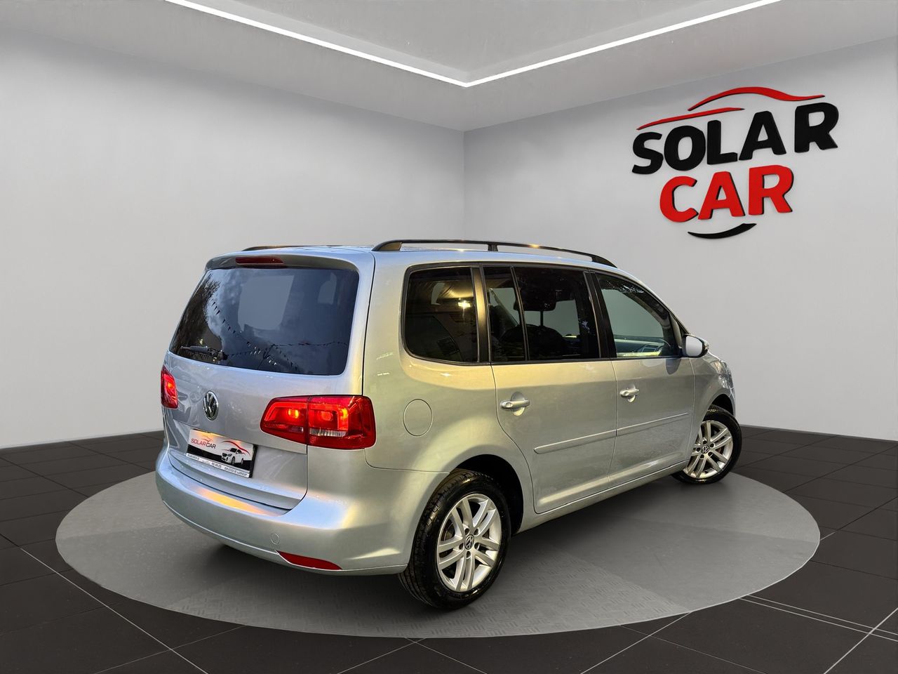 Volkswagen Touran Edition 1.6 TDI 105 CV DSG 7 vel. - Foto 25