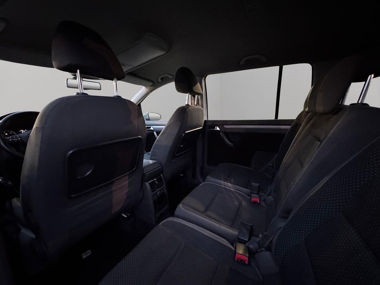 Volkswagen Touran Edition 1.6 TDI 105 CV DSG 7 vel. - Foto 22