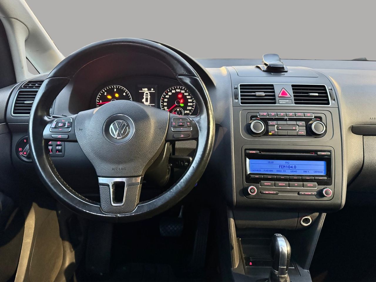 Volkswagen Touran Edition 1.6 TDI 105 CV DSG 7 vel. - Foto 19