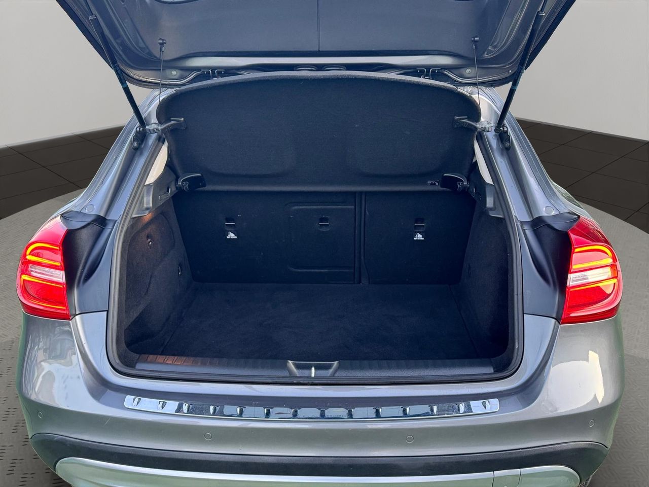 Mercedes GLA 200 d 7G-DCT - Foto 29