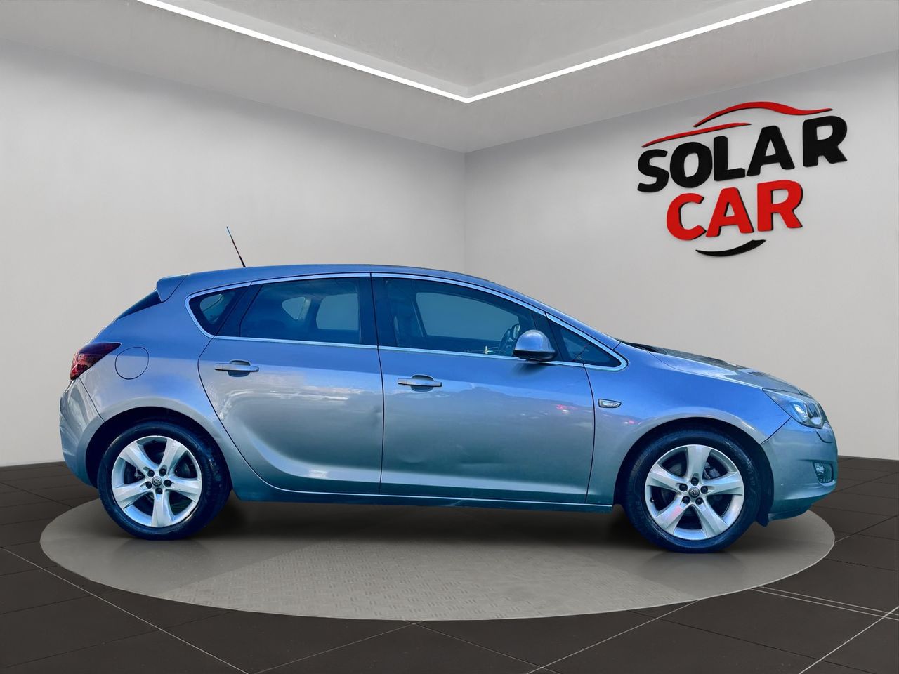 Opel Astra 5p Sport 1.6 115 CV - Foto 5