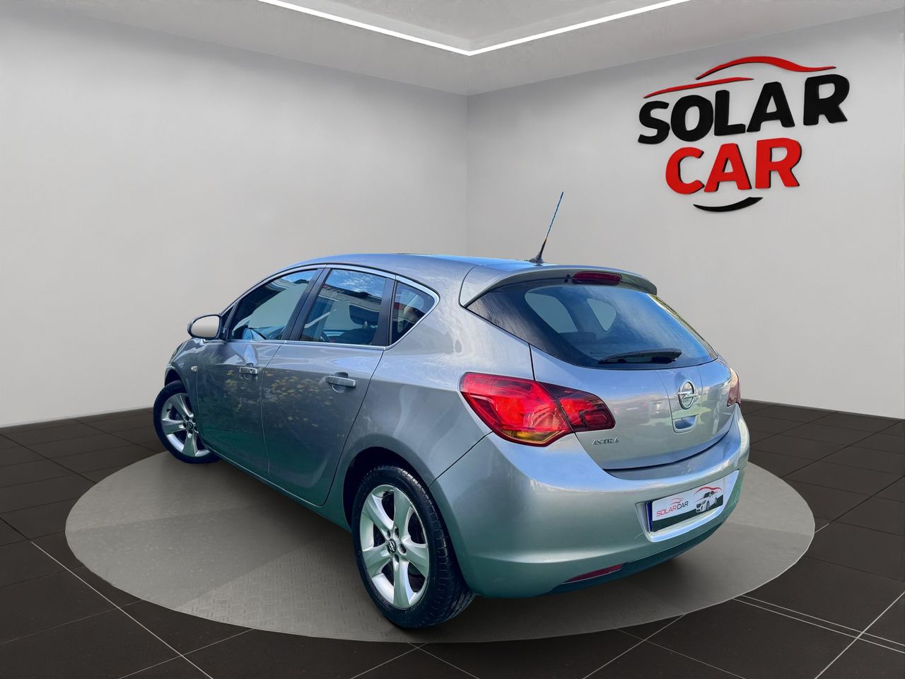 Opel Astra 5p Sport 1.6 115 CV - Foto 23