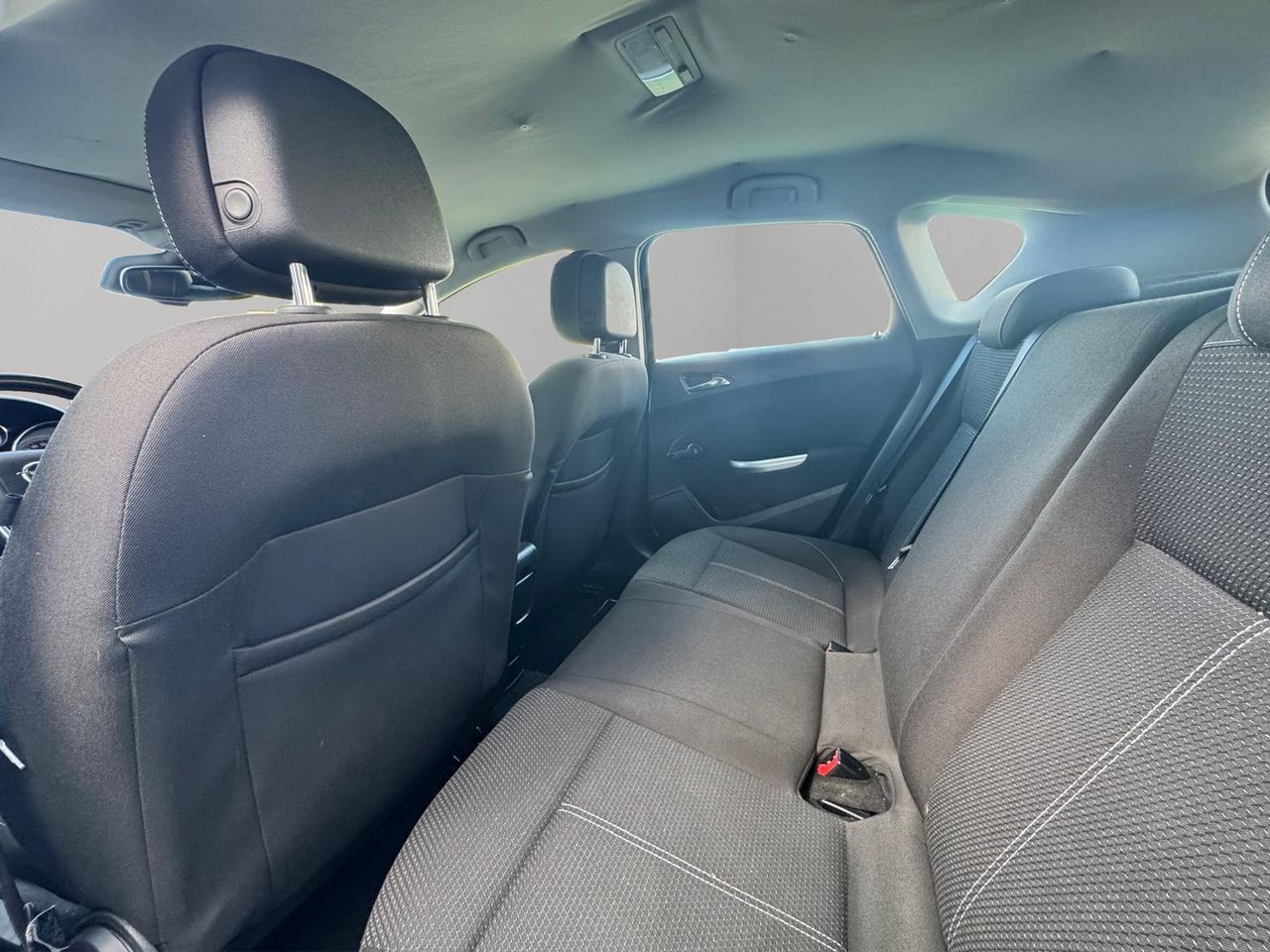 Opel Astra 5p Sport 1.6 115 CV - Foto 17