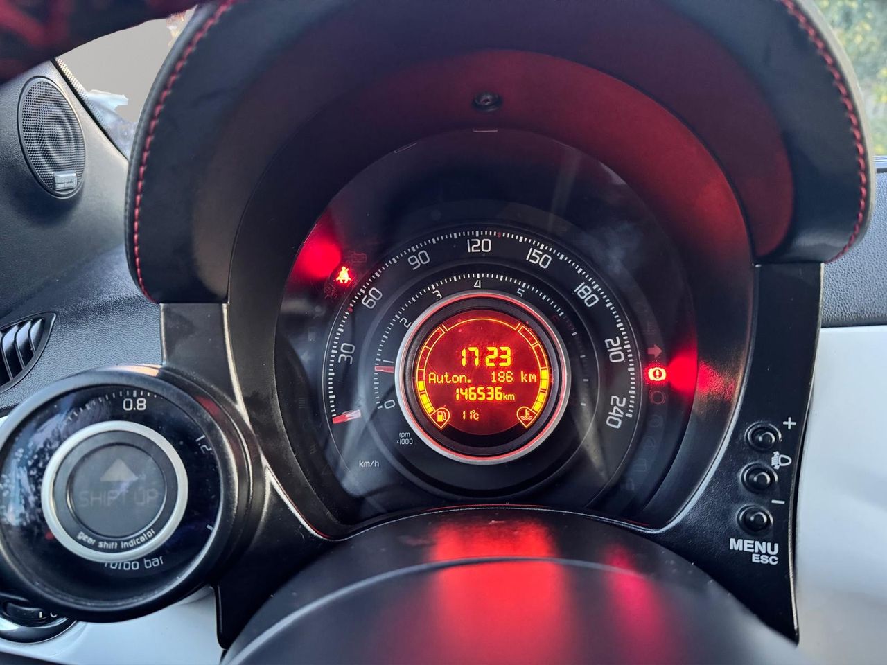 Abarth 500 1.4 16v T-Jet 135 CV - Foto 11