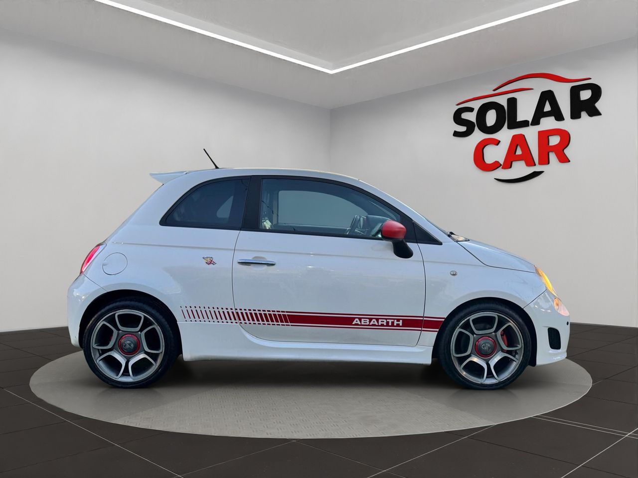 Abarth 500 1.4 16v T-Jet 135 CV - Foto 6