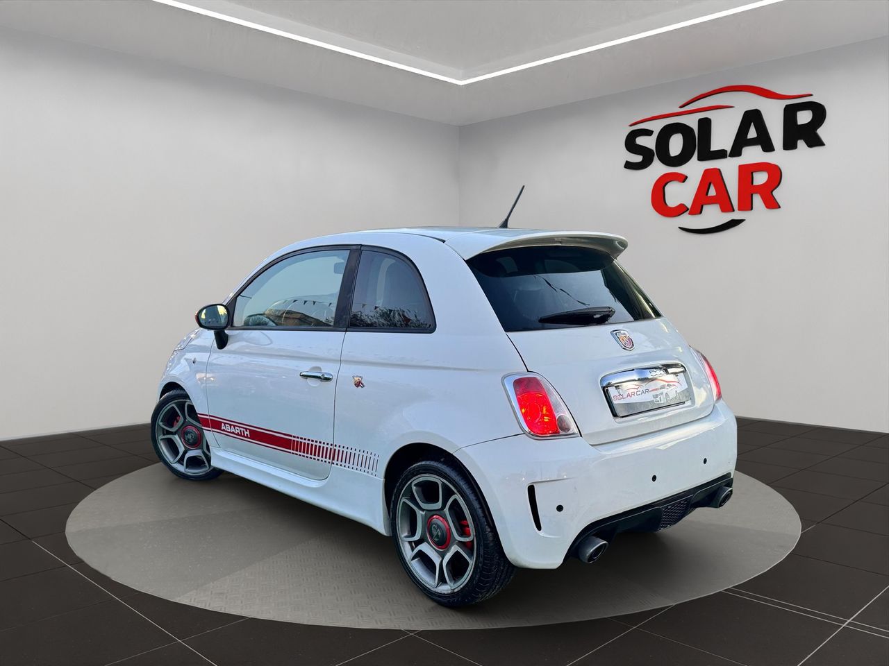 Abarth 500 1.4 16v T-Jet 135 CV - Foto 25