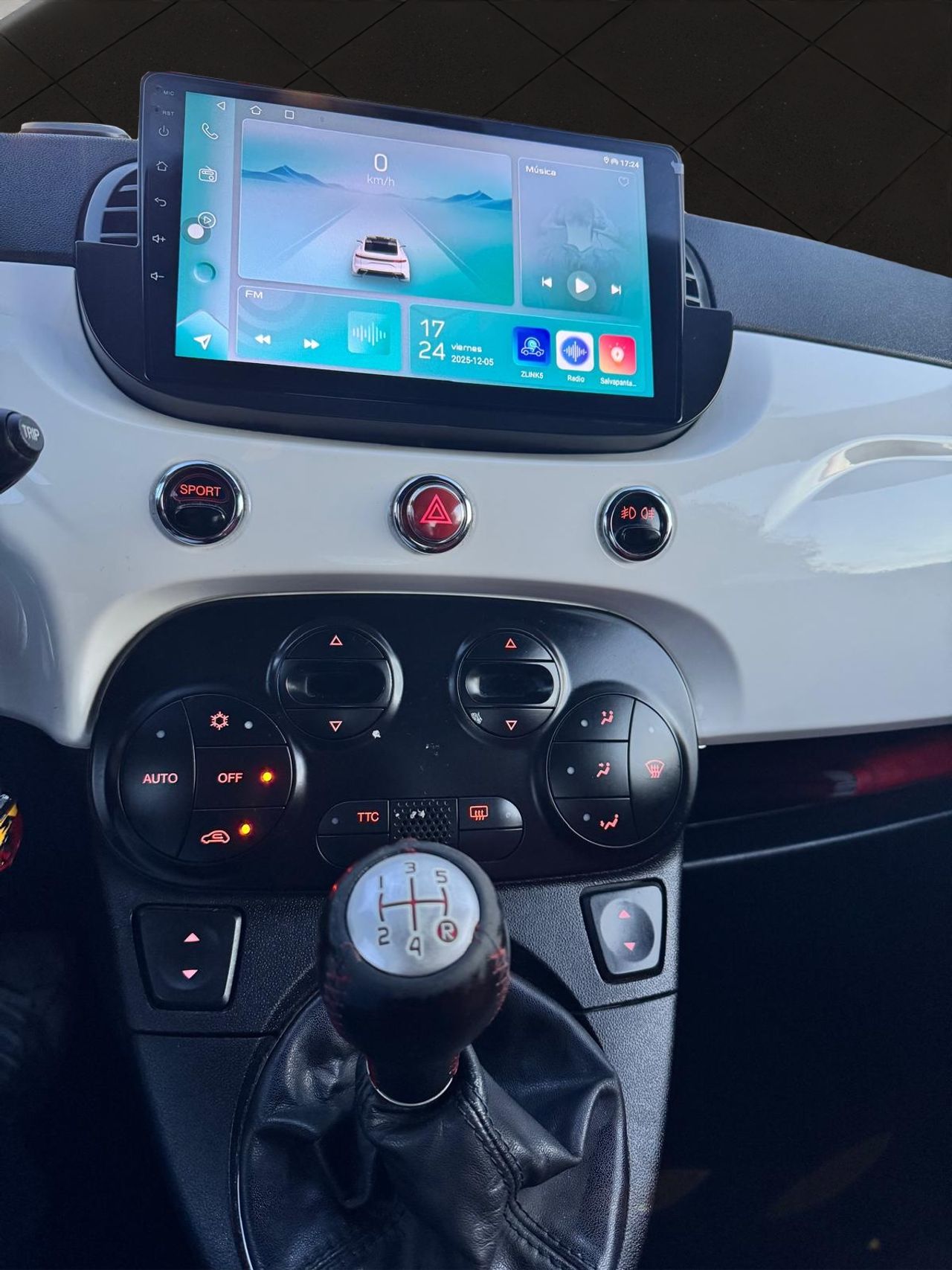 Abarth 500 1.4 16v T-Jet 135 CV - Foto 18