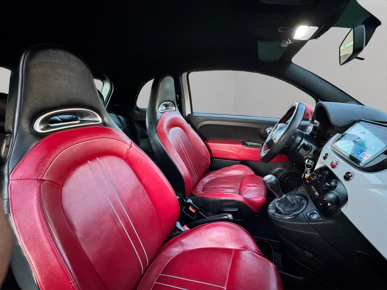 Abarth 500 1.4 16v T-Jet 135 CV - Foto 13