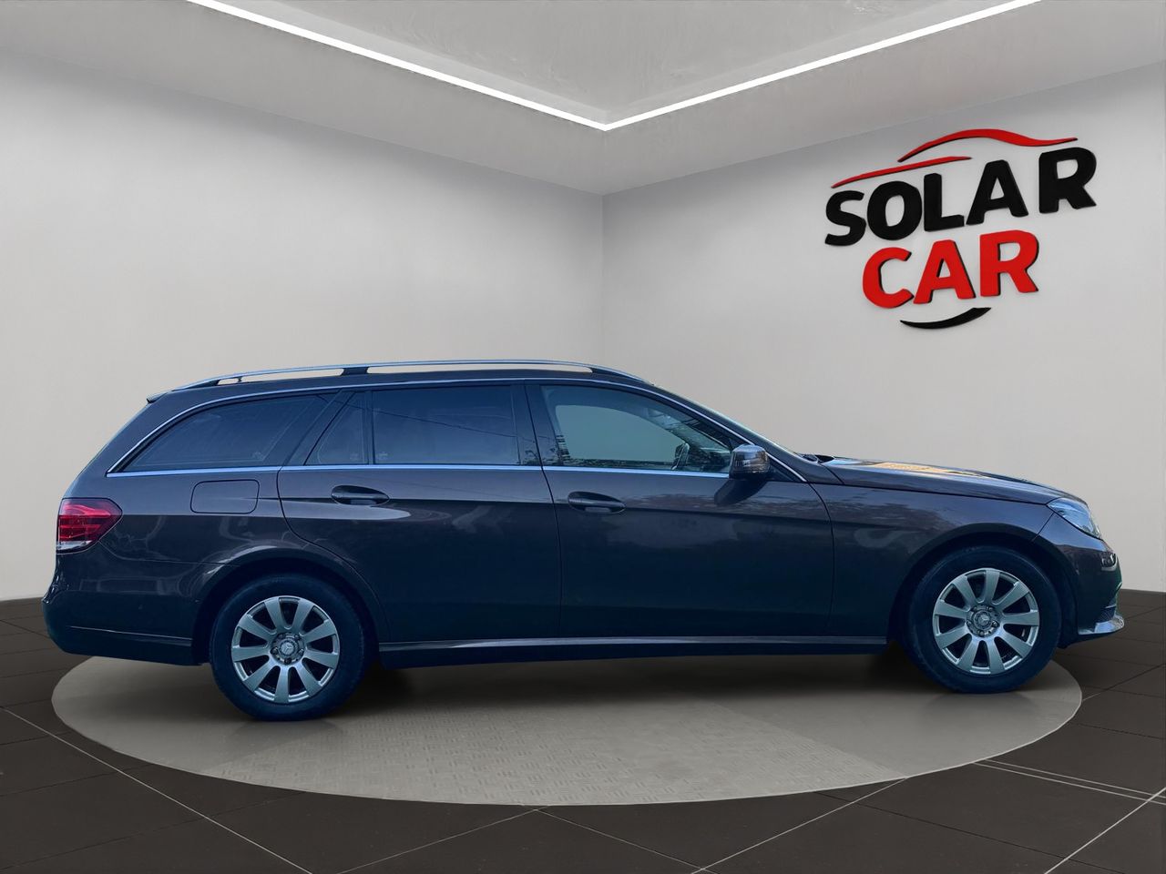 Mercedes Clase E E 200 BlueTEC Estate Aut. - Foto 5