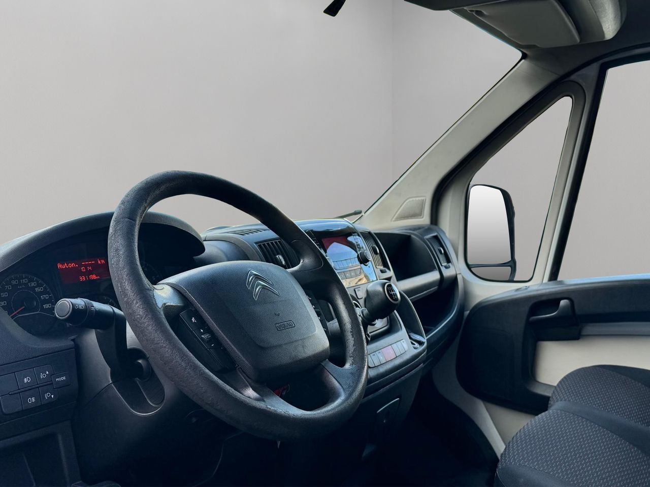 Citroën Jumper BlueHDi 88KW 120CV Furgon 33L2H2 - Foto 9