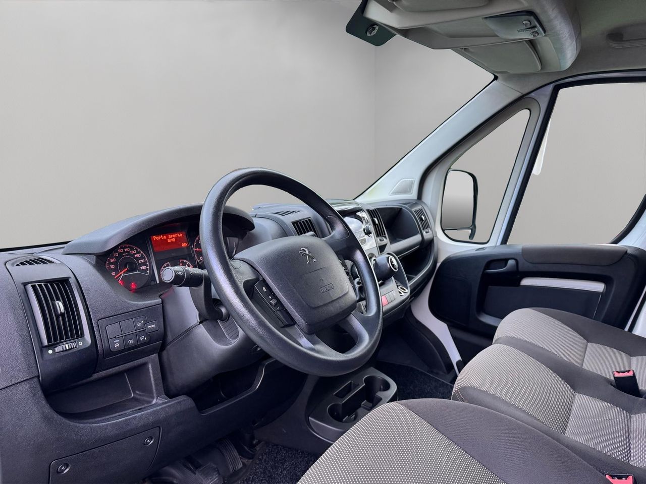 Peugeot Boxer 333 L2 H2 BHDI SS 6 V. M - Foto 8