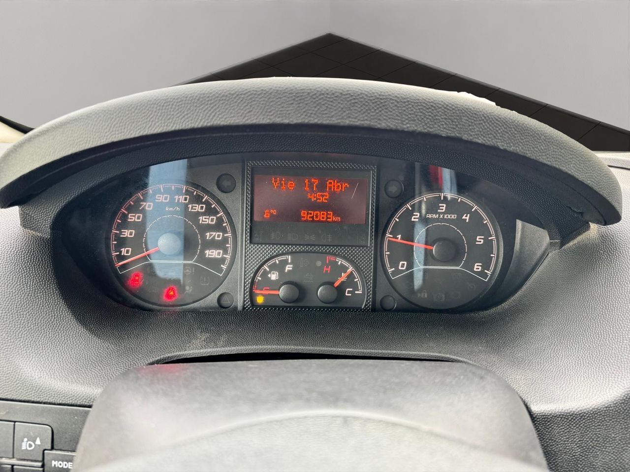 Peugeot Boxer 333 L2 H2 BHDI SS 6 V. M - Foto 14