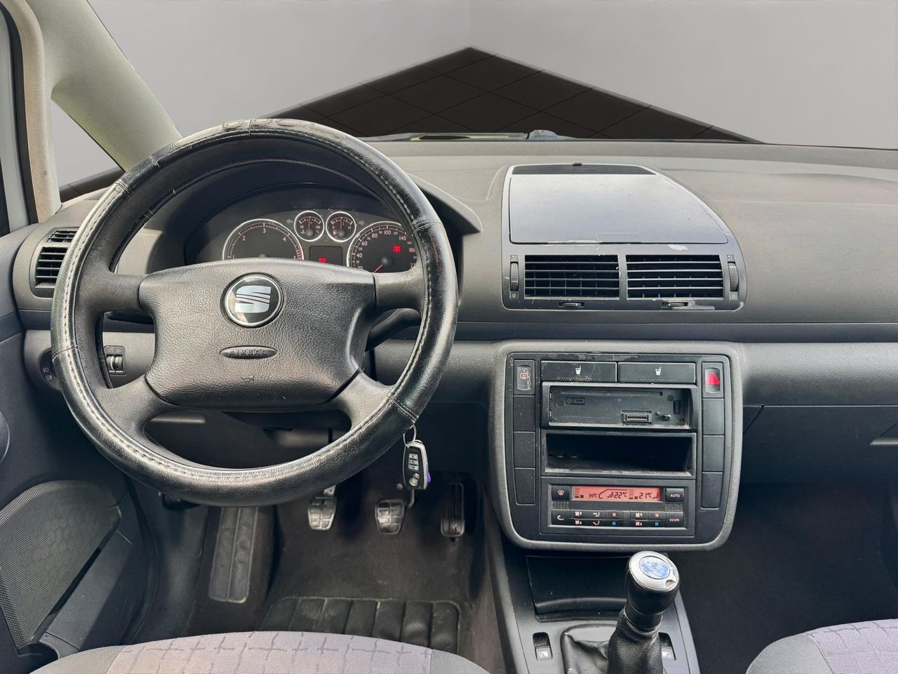 Seat Alhambra 1.9 TDi 115 Stella - Foto 13