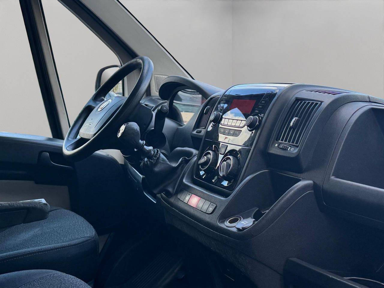 Fiat Ducato Panorama Corto 2.3 Multijet 130 - Foto 10