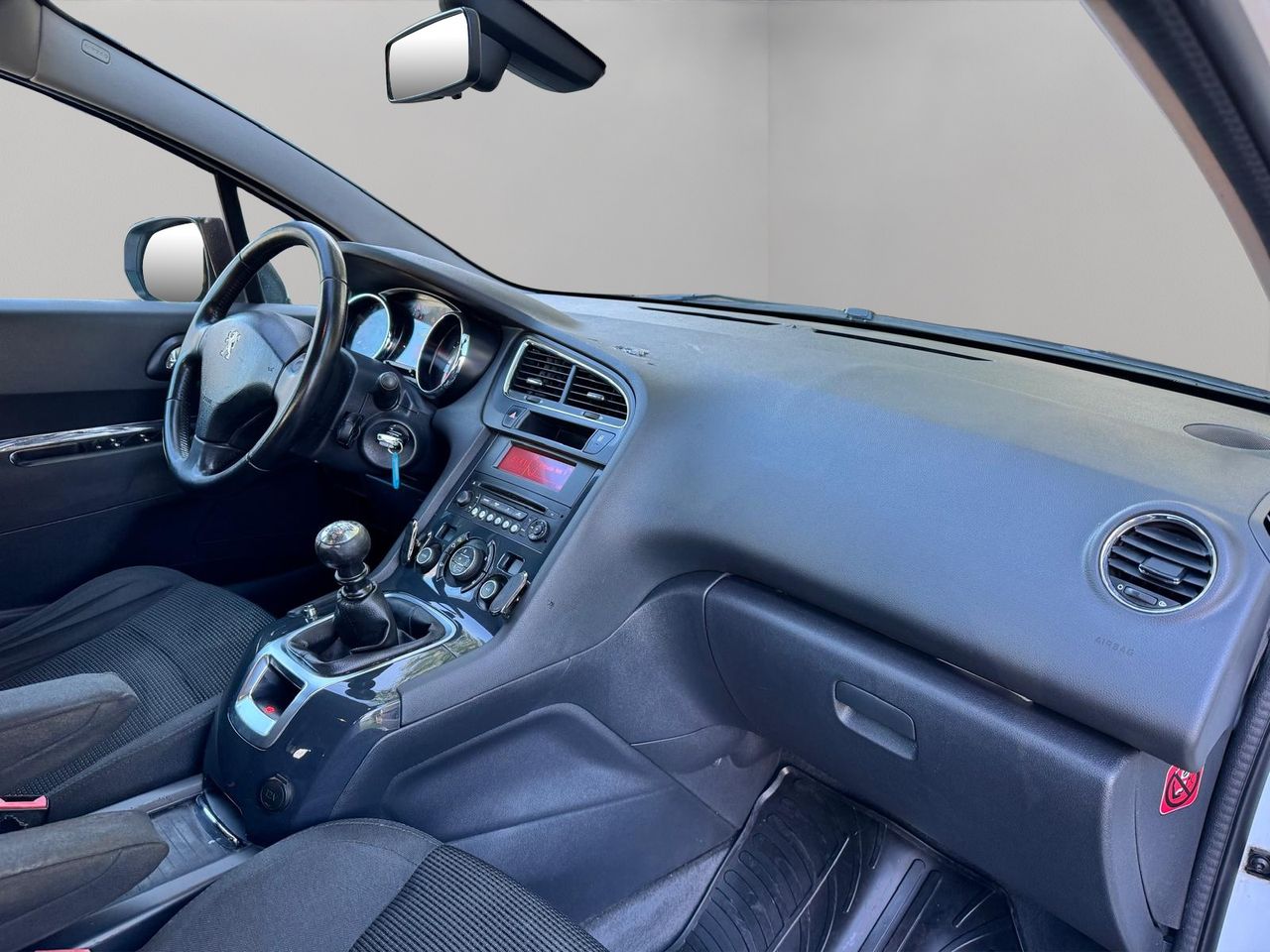 Peugeot 5008 Active 2.0 BlueHDi 150 - Foto 11