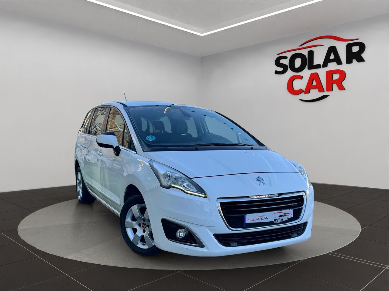 Peugeot 5008 Active 2.0 BlueHDi 150 - Foto 4