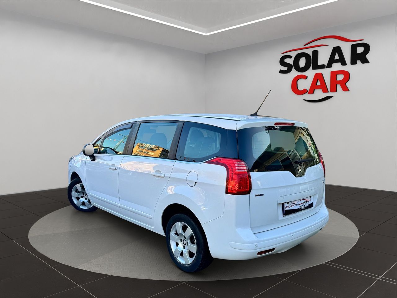 Peugeot 5008 Active 2.0 BlueHDi 150 - Foto 22