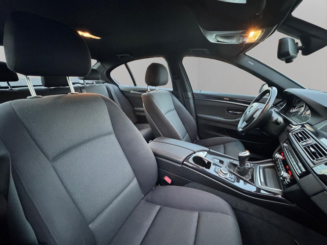 BMW Serie 5 520d Berlina - Foto 12