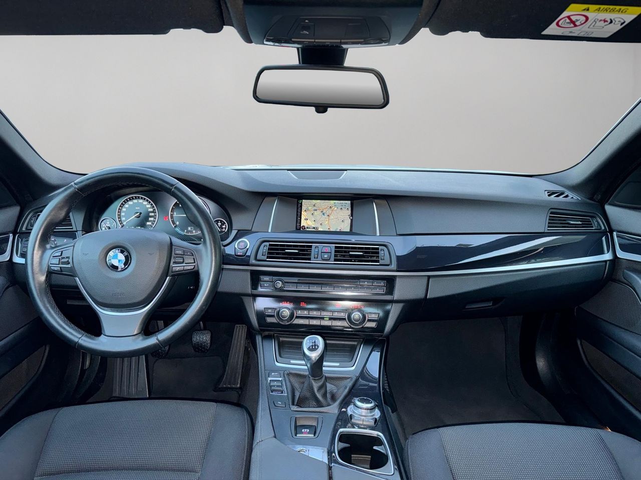 BMW Serie 5 520d Berlina - Foto 22