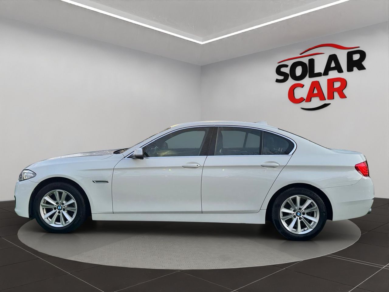 BMW Serie 5 520d Berlina - Foto 6