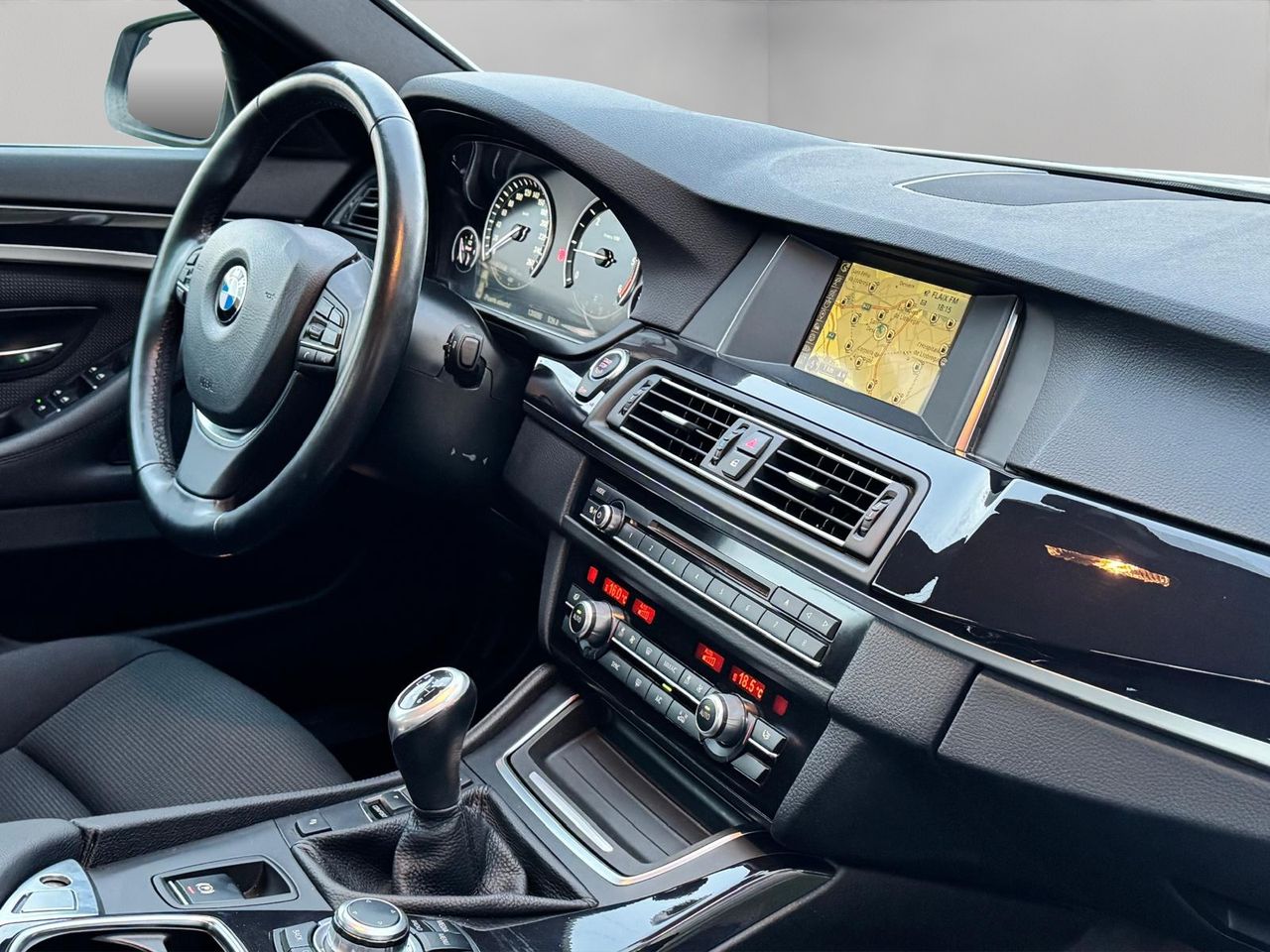 BMW Serie 5 520d Berlina - Foto 10